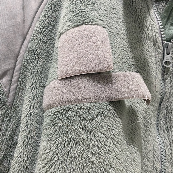 Men’s Green Fleece Jacket, Tactical Camo Outdoors Small - Picture 7 of 11